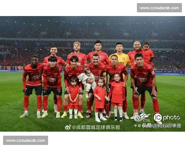 成都亚冠首秀 3-0 横扫曼谷联！费利佩双响杨明洋破历史，罗慕洛替补造两球